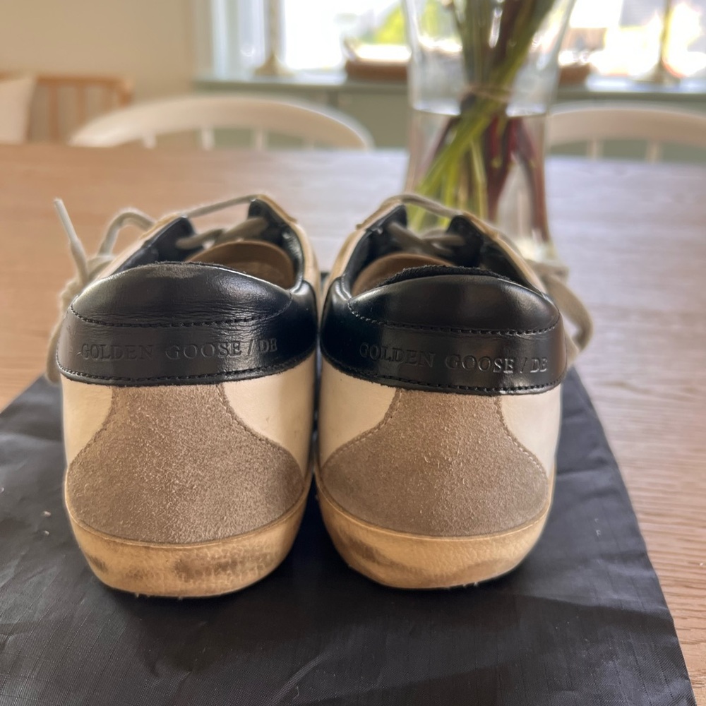 Golden Goose Superstar Sneaker - Picture 4 of 8